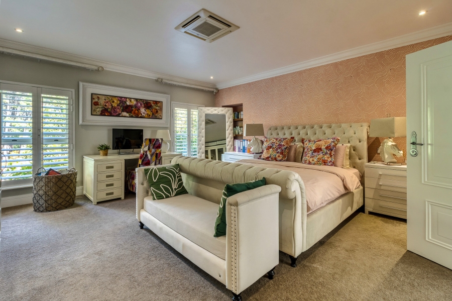 9 Bedroom Property for Sale in Parel Vallei Western Cape